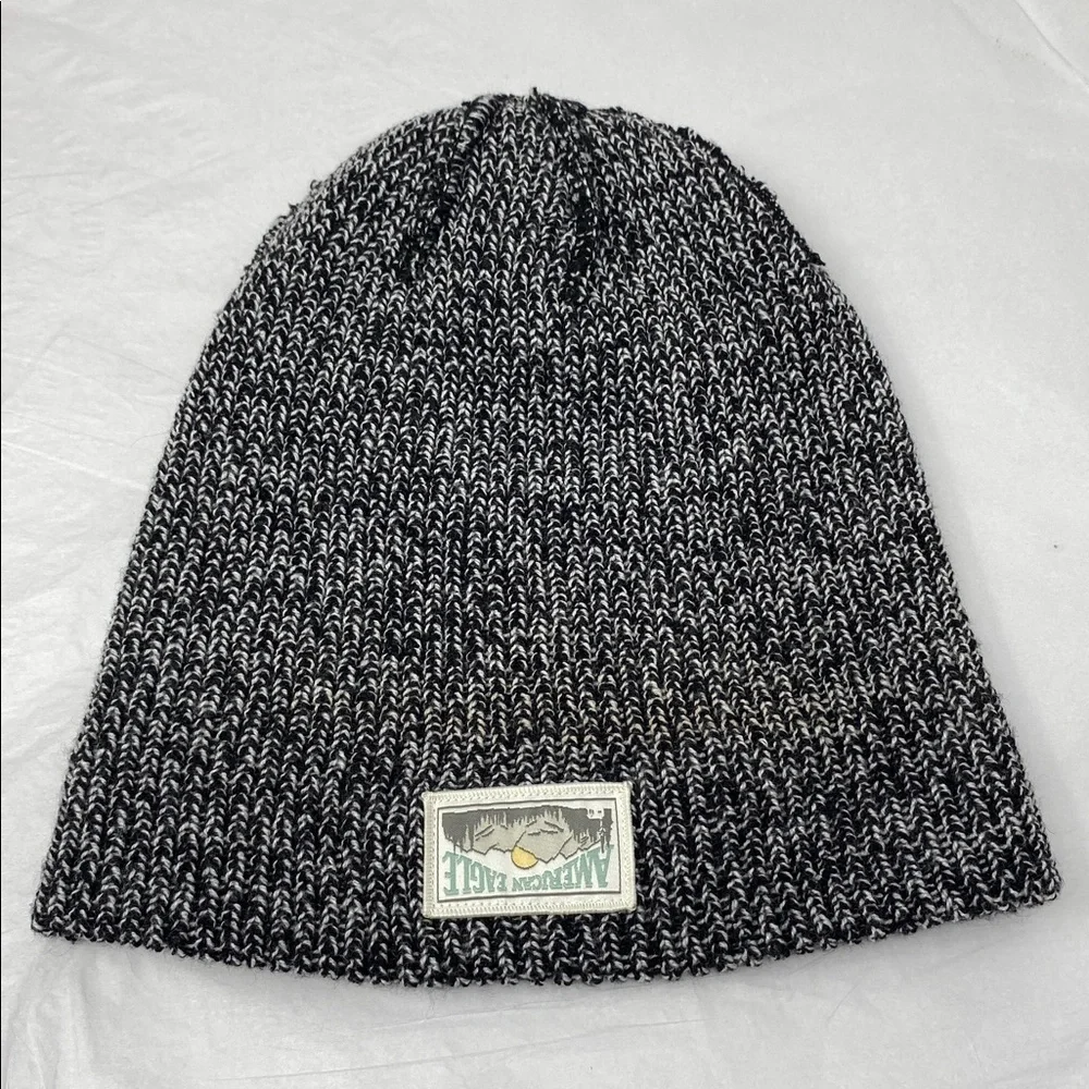 American Eagle Black White Marled Knit Beanie Hat Unisex Soft Winter Cap